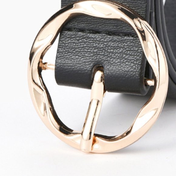 Faux Leather Gold Buckle Leopard Belt - Picture 3 of 8